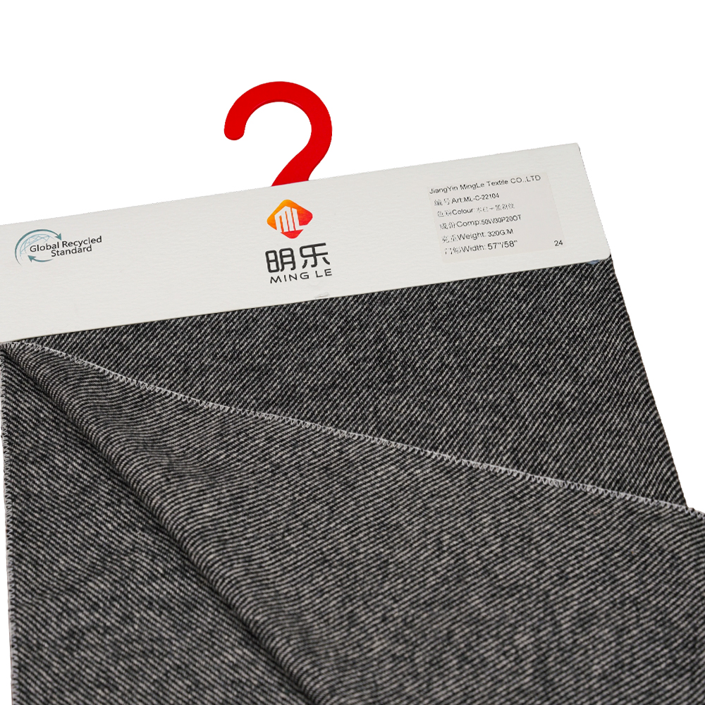 50% wełna, 30% poliester, 20% inne włókno, 320 g/m, białawy + czarny, tkanina flanelowa o splocie skośnym, ML-C-22104