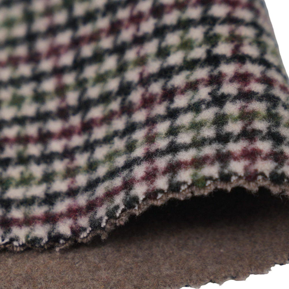 20% wełna, 70% poliester, 10% inne włókno, 800 g/m, kontrola koloru, dwustronny aksamitny materiał, ML-4400-3