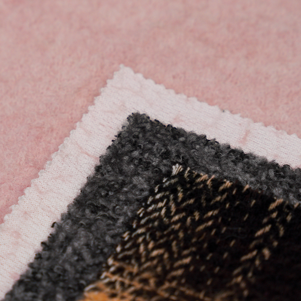 40% wełna, 60% poliester, 540g/m, czarno-biały, okrągły tweedowy materiał, ML-8021071